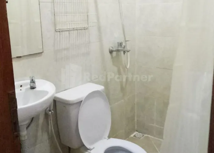 Rosa Luxury Jagakarsa RedPartner Hotel Jakarta
